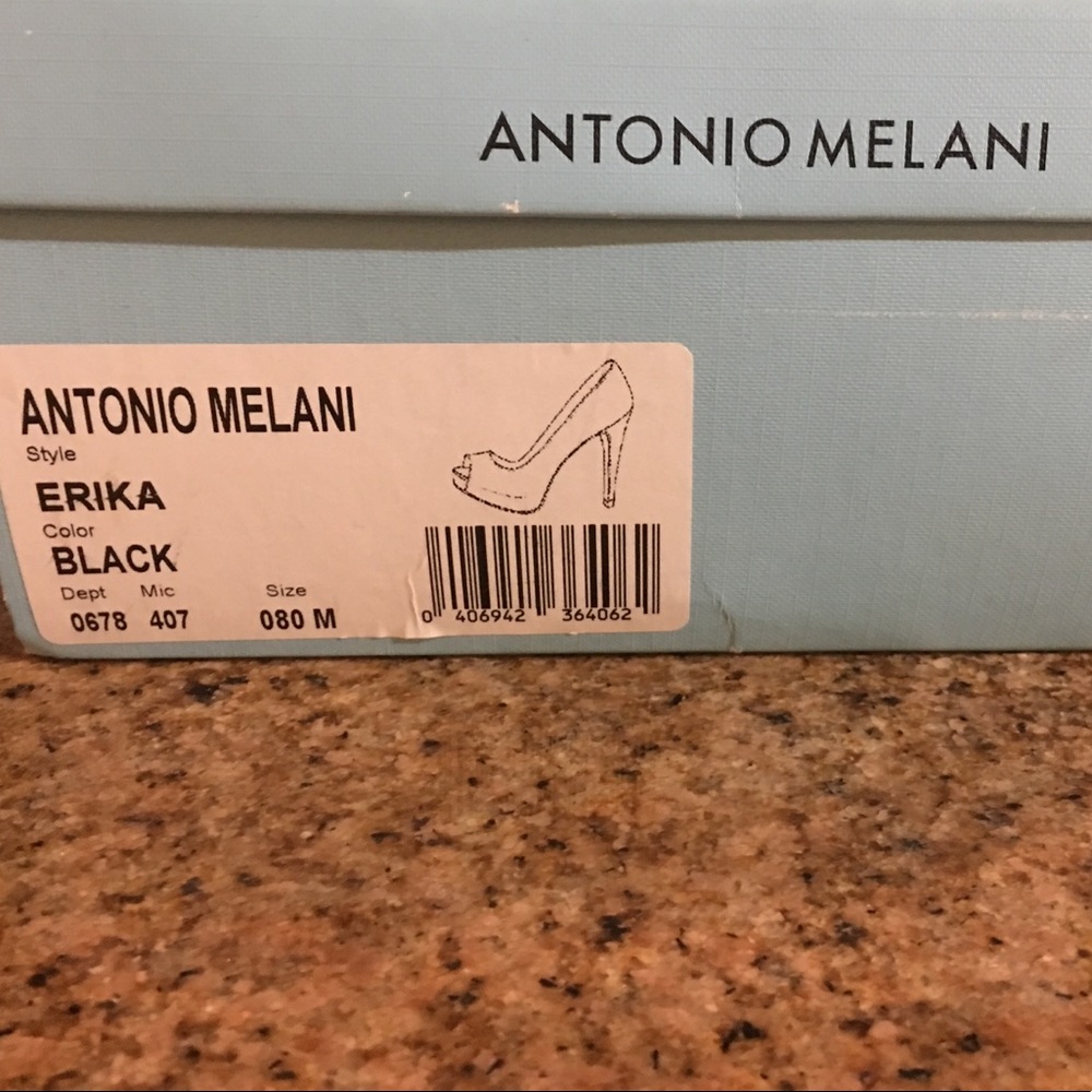 Antonio Melani size 8 black peep toe heels